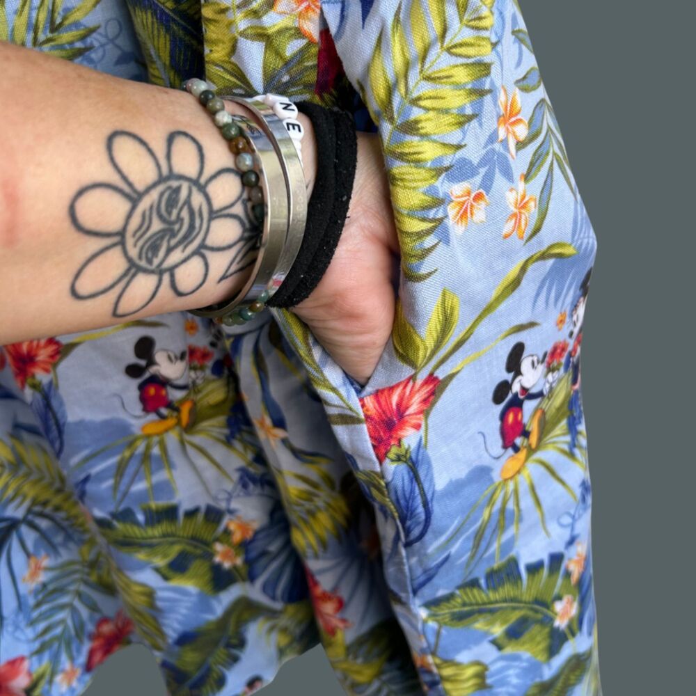Disney X Tommy Bahama Jungle Jubilee Linen Shift Dress - Picture 3 of 8